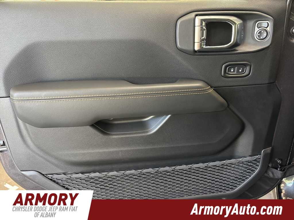 Thumbnail: 2025 Jeep Wrangler - 7