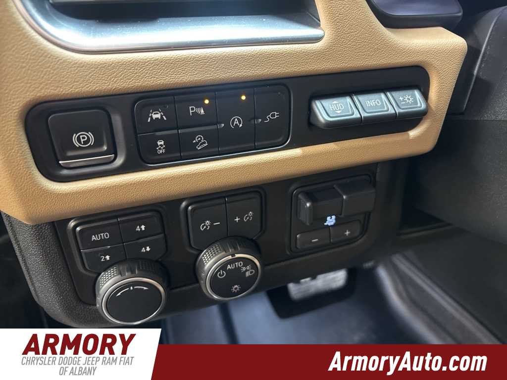 Thumbnail: 2021 Chevrolet Tahoe - 11