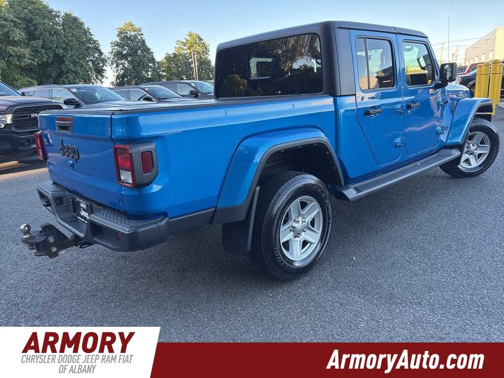 Used 2022 Jeep Gladiator Sport S Truck