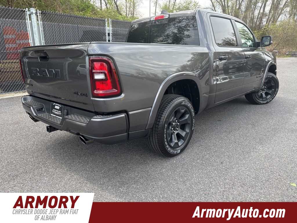 Thumbnail: 2026 RAM 1500 - 4