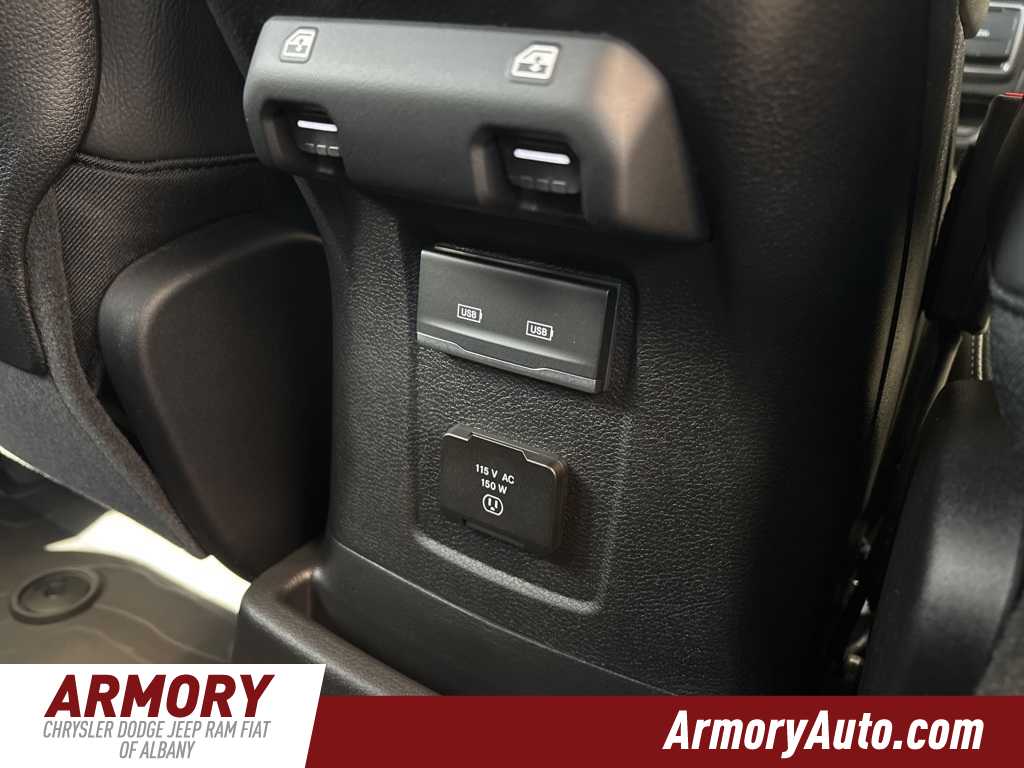 Thumbnail: 2025 Jeep Wrangler - 30