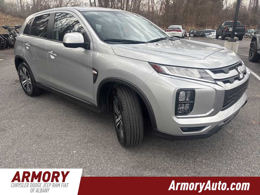 Thumbnail: 2024 Mitsubishi Outlander Sport - 3