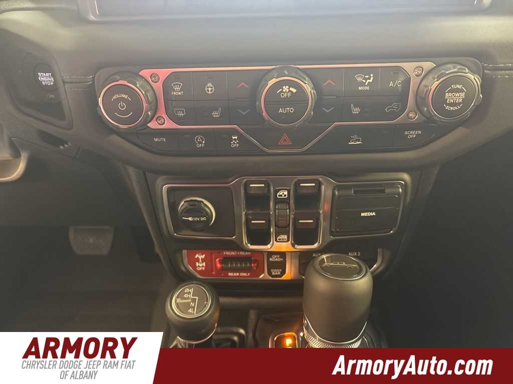 Thumbnail: 2026 Jeep Gladiator - 20