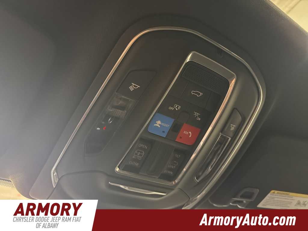 Thumbnail: 2025 Jeep Grand Cherokee - 20