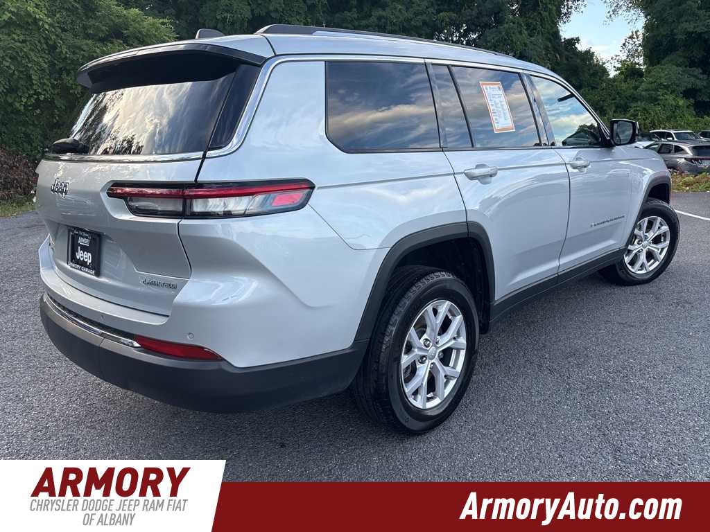 Thumbnail: 2022 Jeep Grand Cherokee L - 4