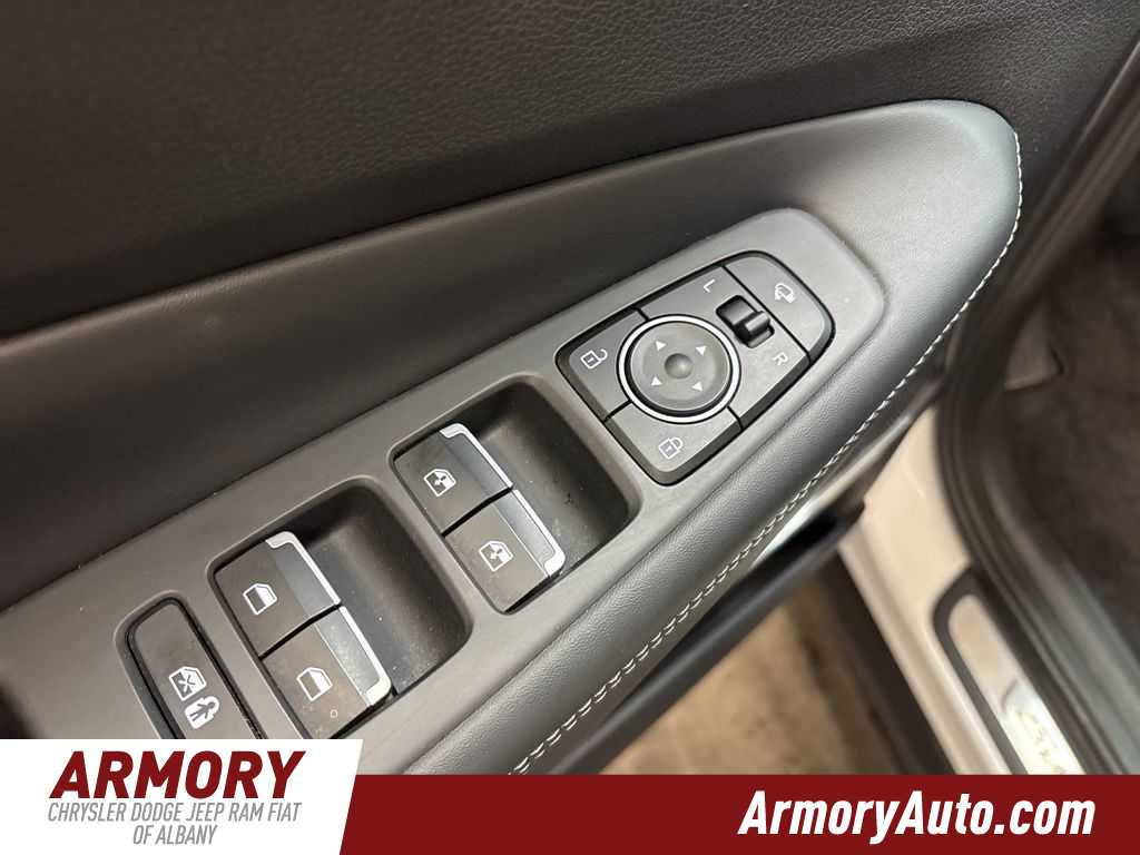 Thumbnail: 2022 Hyundai Santa Fe - 8