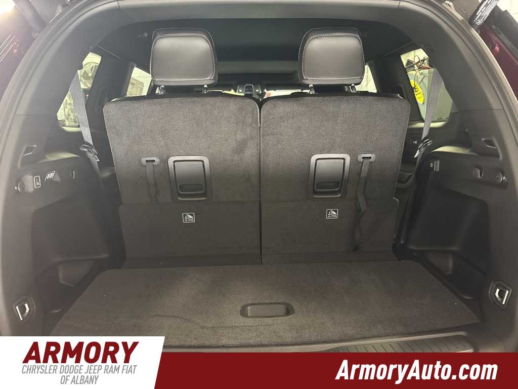 Thumbnail: 2025 Jeep Grand Cherokee L - 26