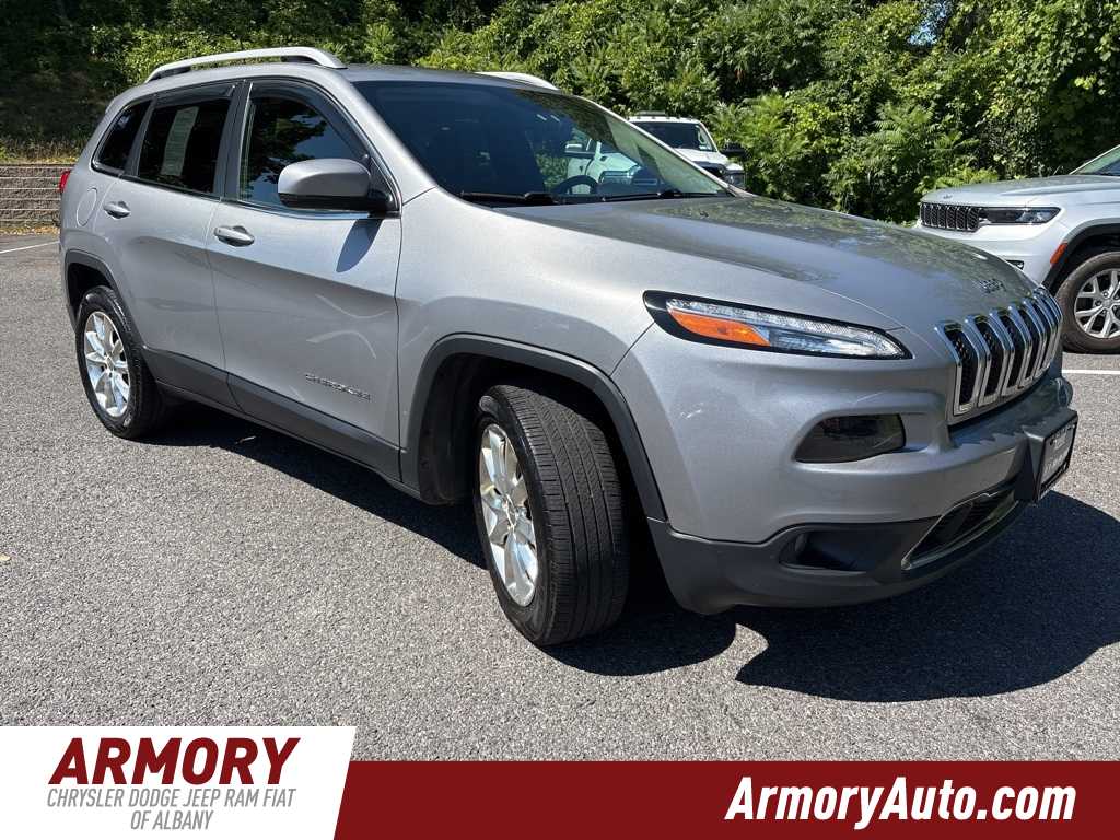 Thumbnail: 2017 Jeep Cherokee - 3