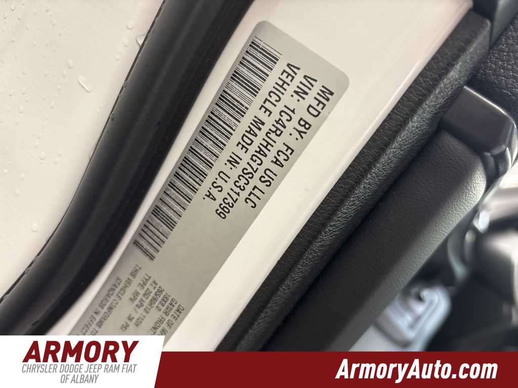 Thumbnail: 2025 Jeep Grand Cherokee - 43