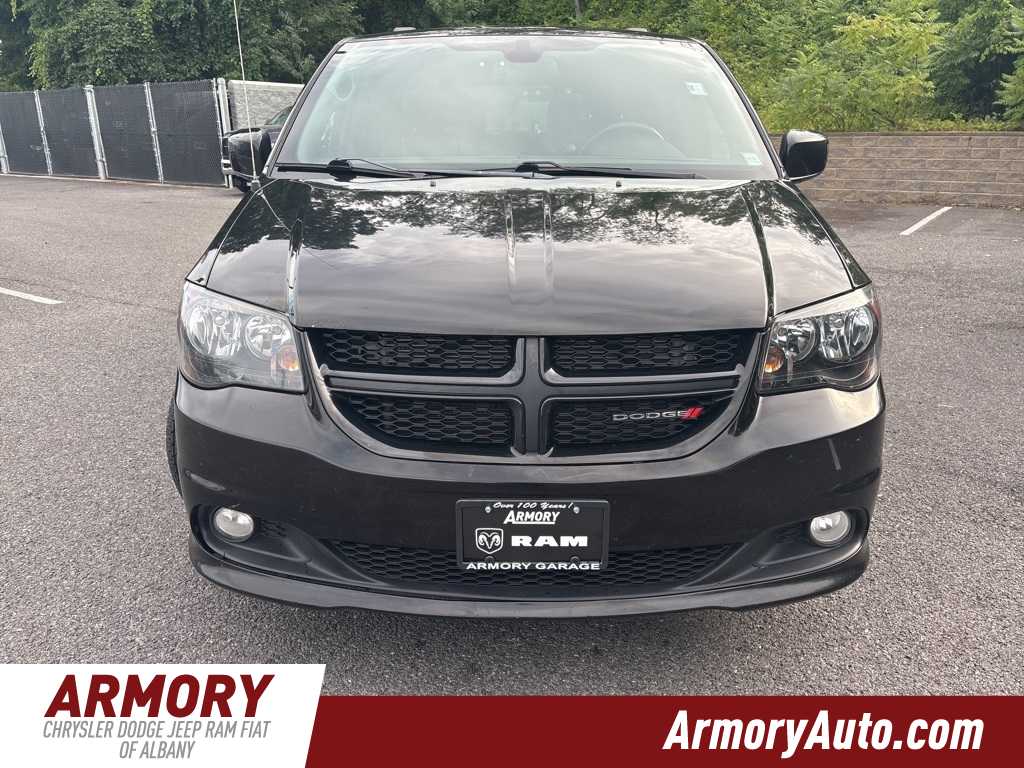 Thumbnail: 2019 Dodge Grand Caravan - 2