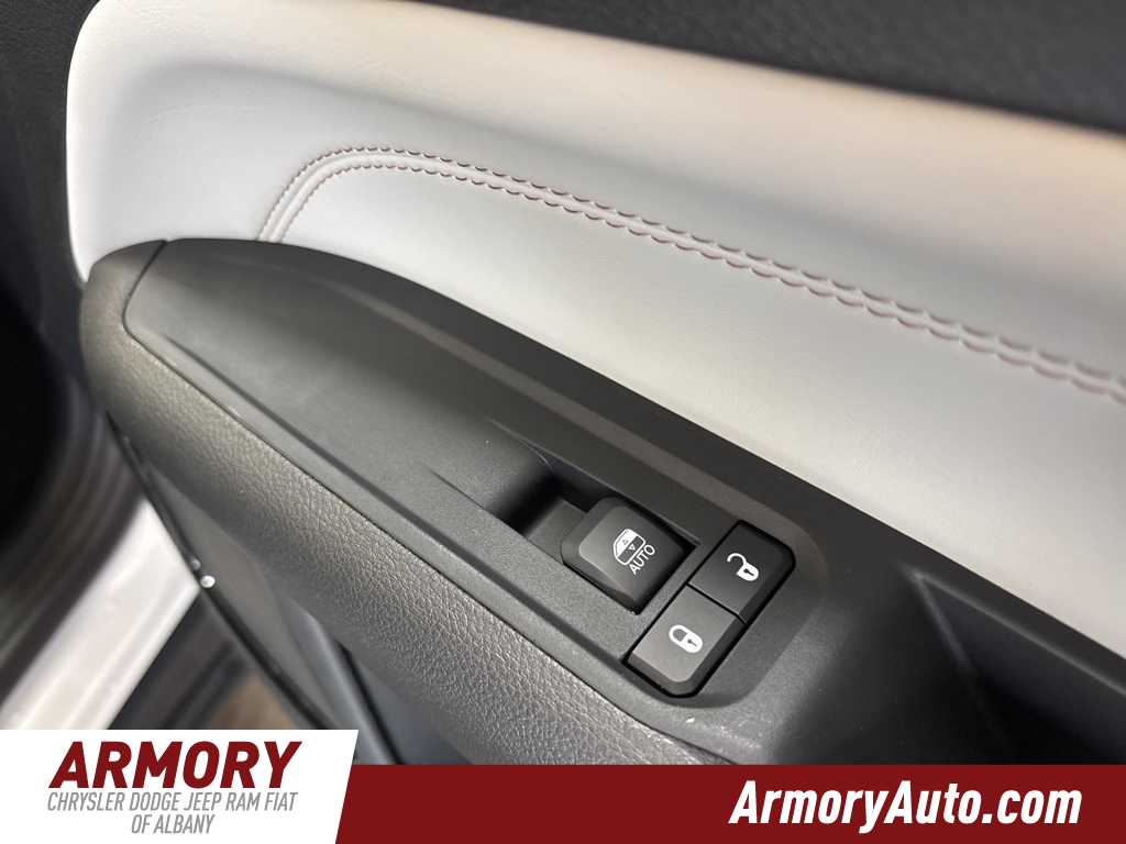 Thumbnail: 2026 Jeep Compass - 33