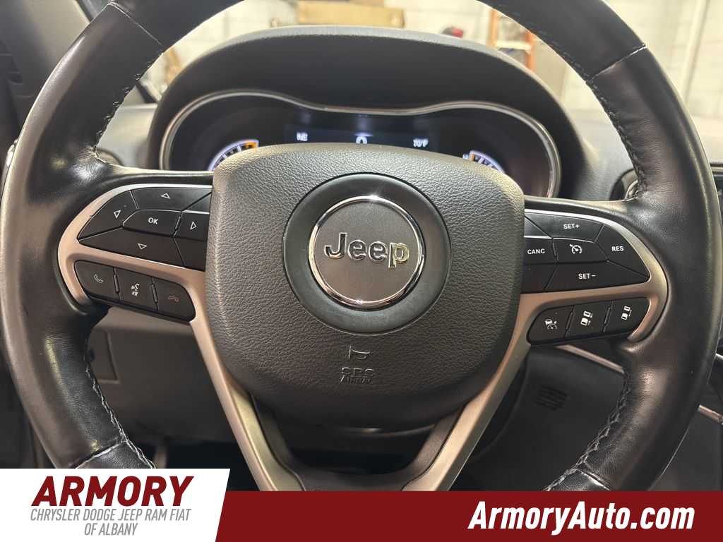 Thumbnail: 2021 Jeep Grand Cherokee - 16