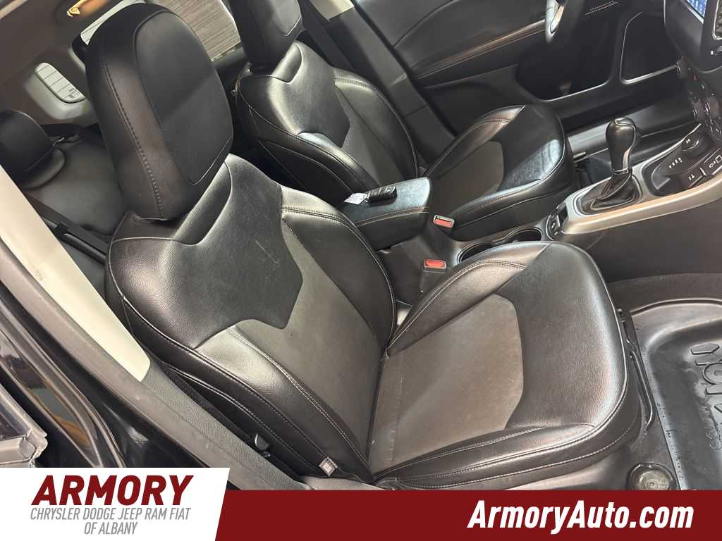 Thumbnail: 2021 Jeep Compass - 36