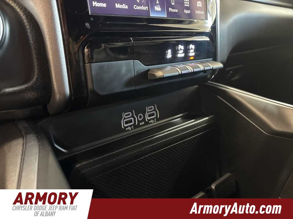 Thumbnail: 2026 RAM 1500 - 20