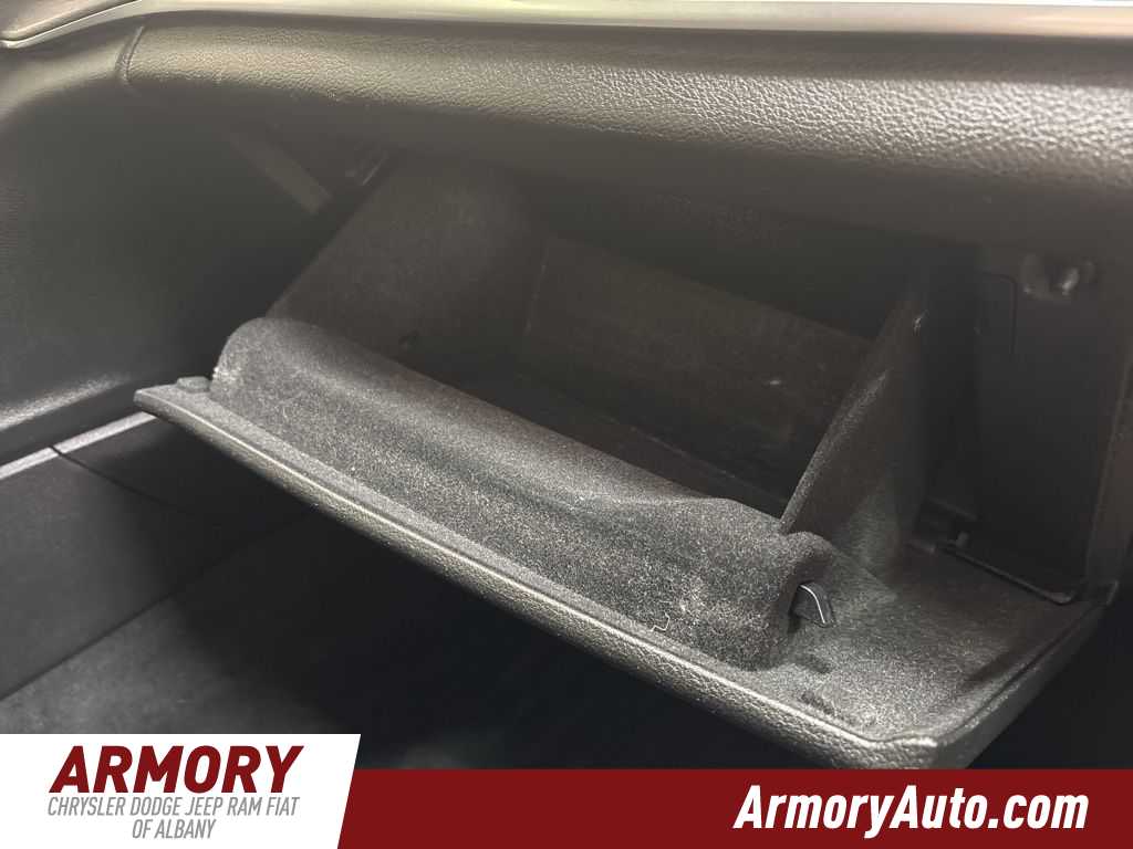 Thumbnail: 2023 Jeep Grand Cherokee L - 49