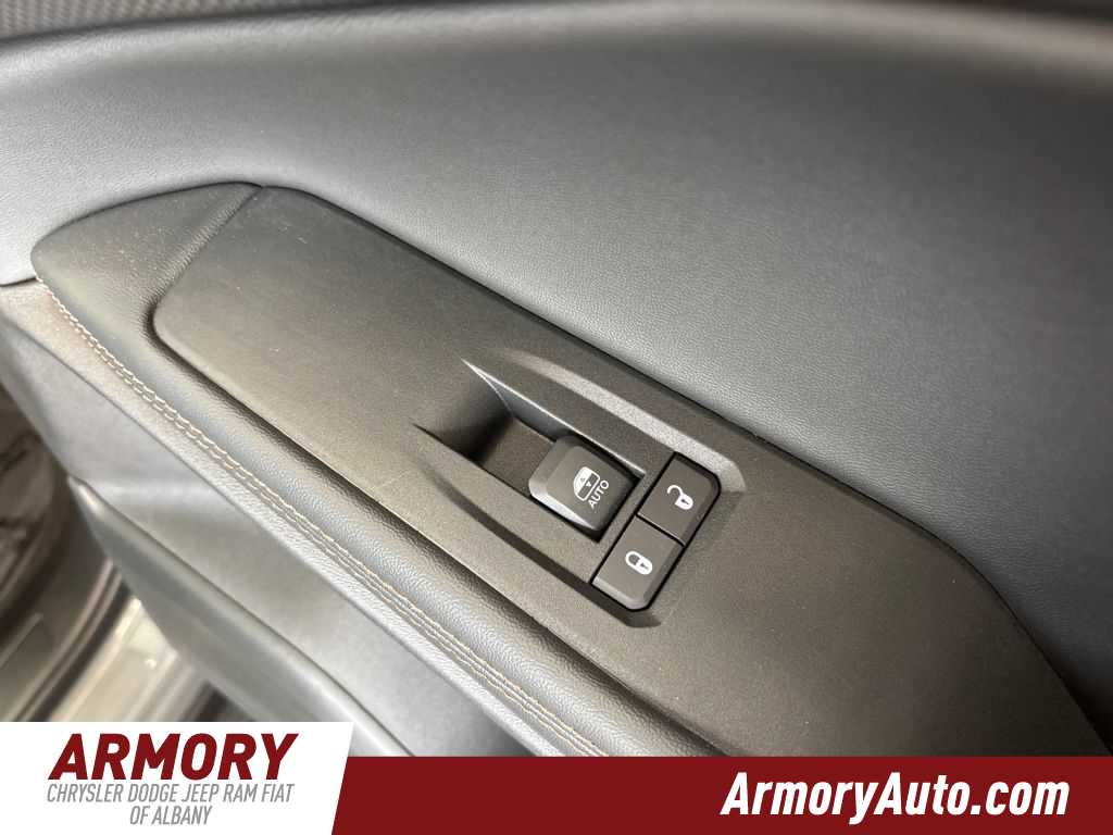 Thumbnail: 2026 Jeep Cherokee - 43