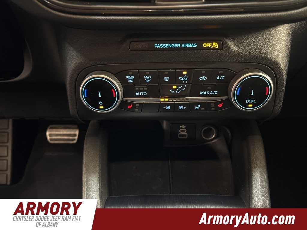 Thumbnail: 2024 Ford Escape - 17