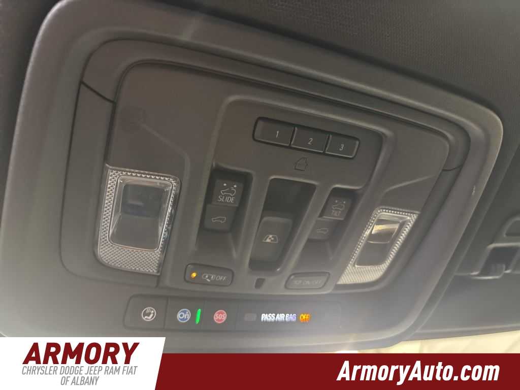 Thumbnail: 2022 Chevrolet Silverado 1500 - 25