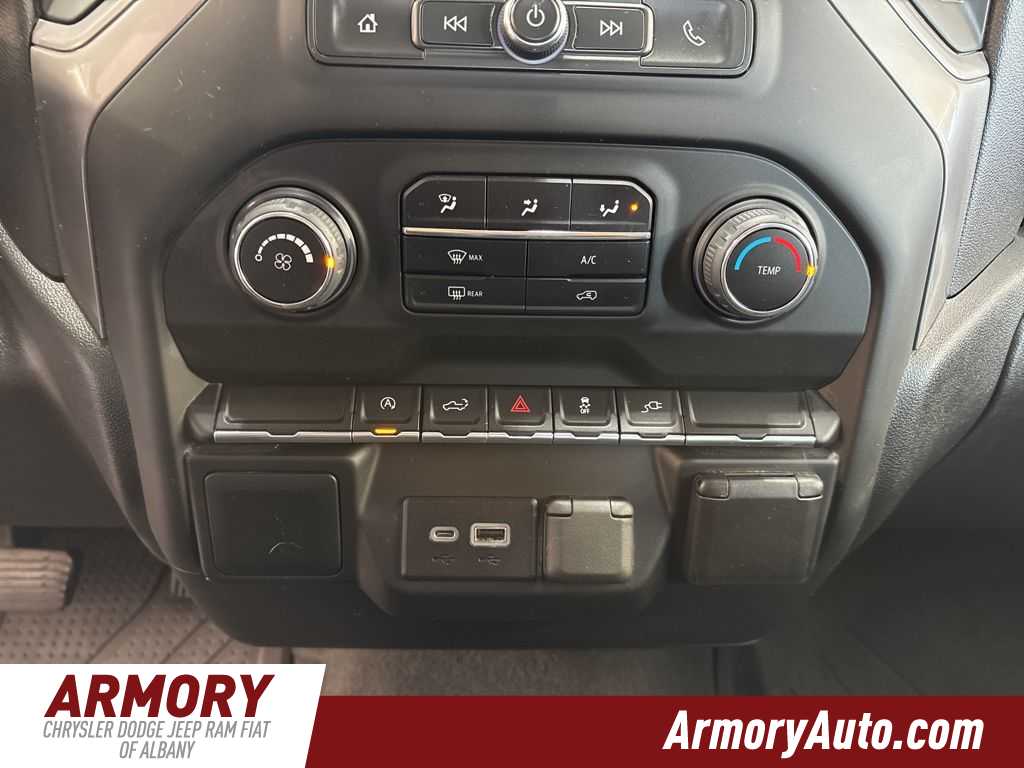 Thumbnail: 2022 Chevrolet Silverado 1500 - 17