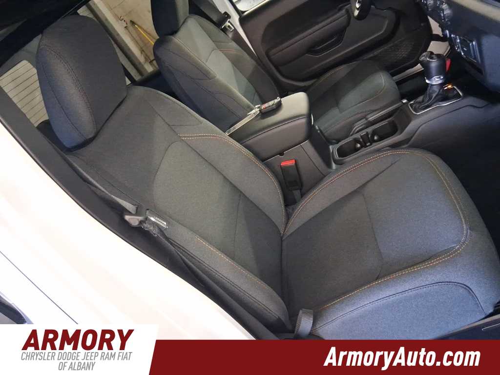 Thumbnail: 2025 Jeep Wrangler - 36