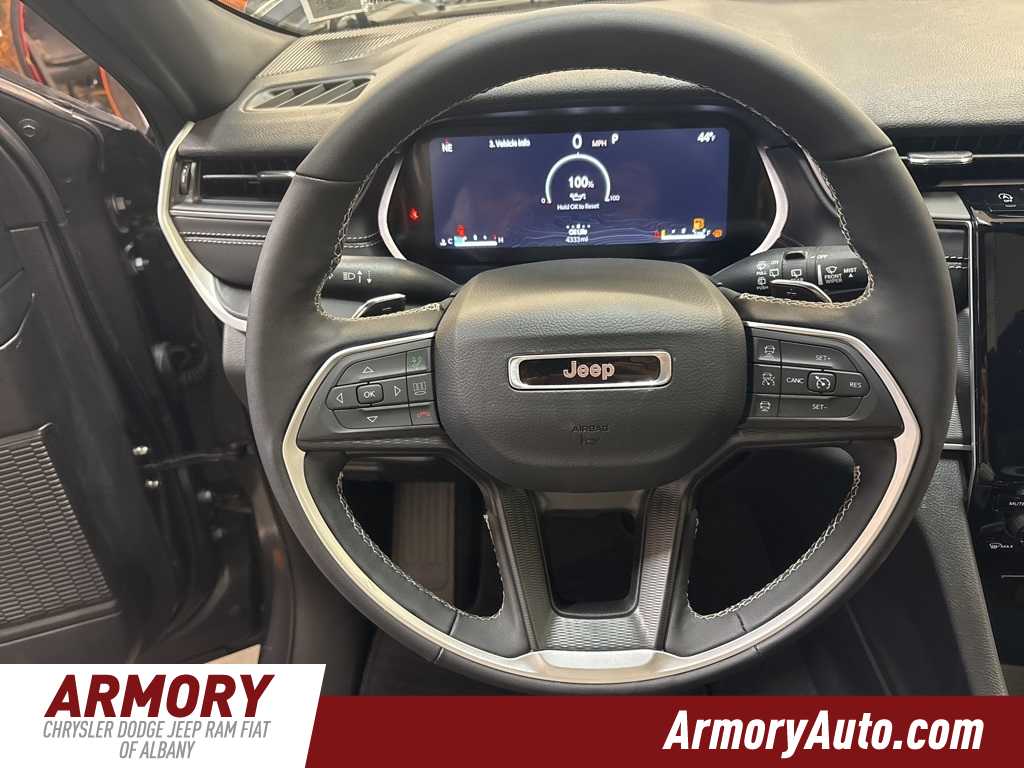 Thumbnail: 2025 Jeep Grand Cherokee - 13