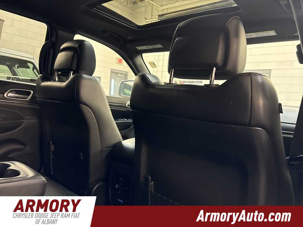 Thumbnail: 2020 Jeep Grand Cherokee - 33