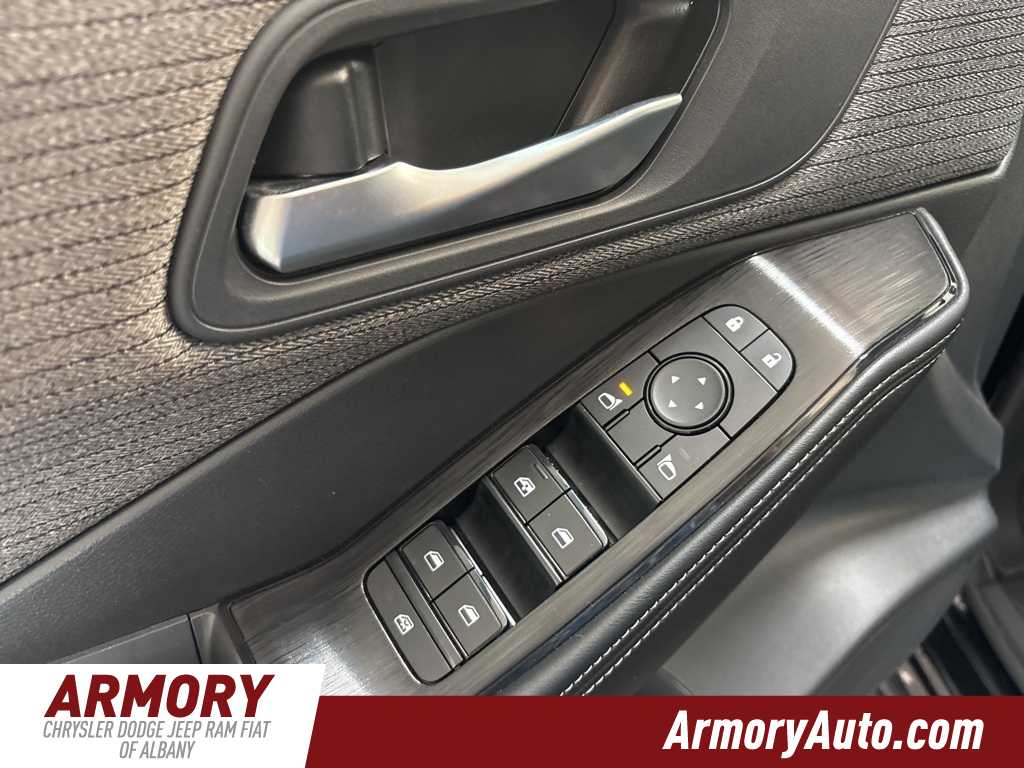 Thumbnail: 2022 Nissan Rogue - 8