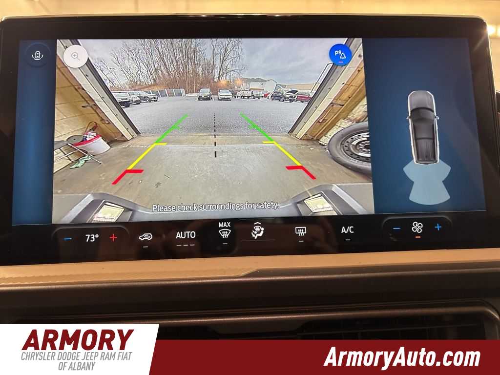 Thumbnail: 2025 Ford Bronco Sport - 17