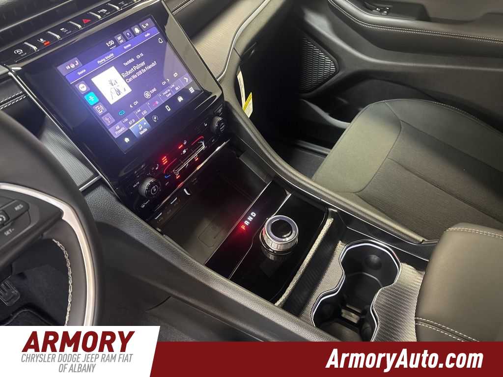 Thumbnail: 2026 Jeep Grand Cherokee - 16