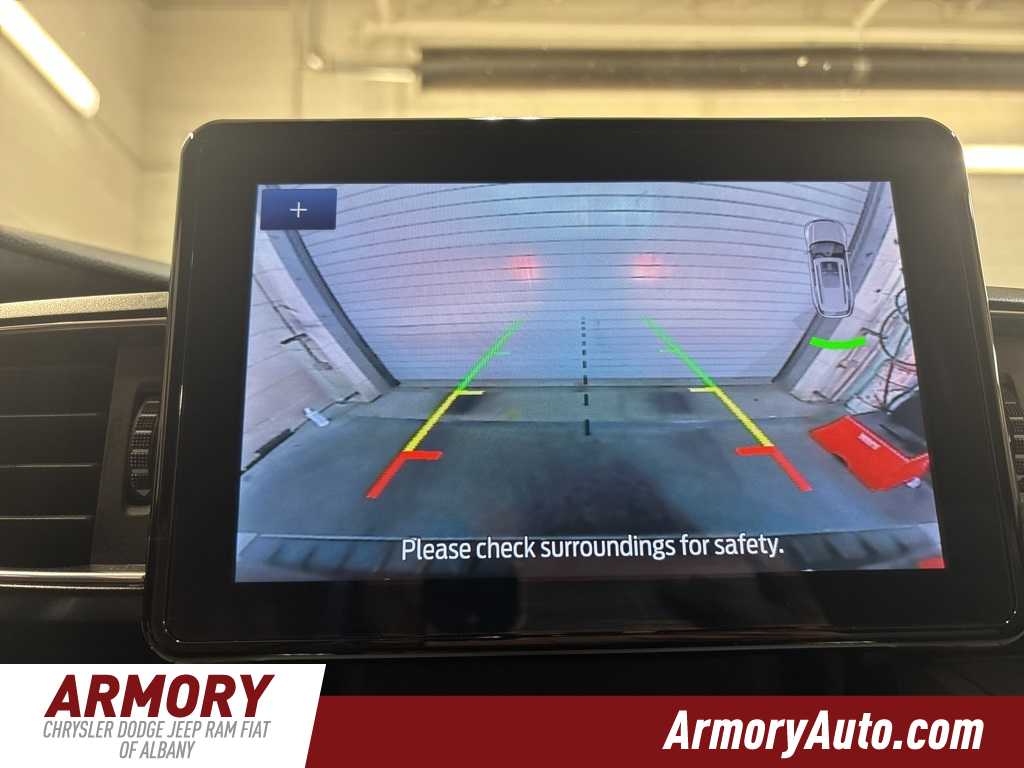 Thumbnail: 2023 Ford Explorer - 17