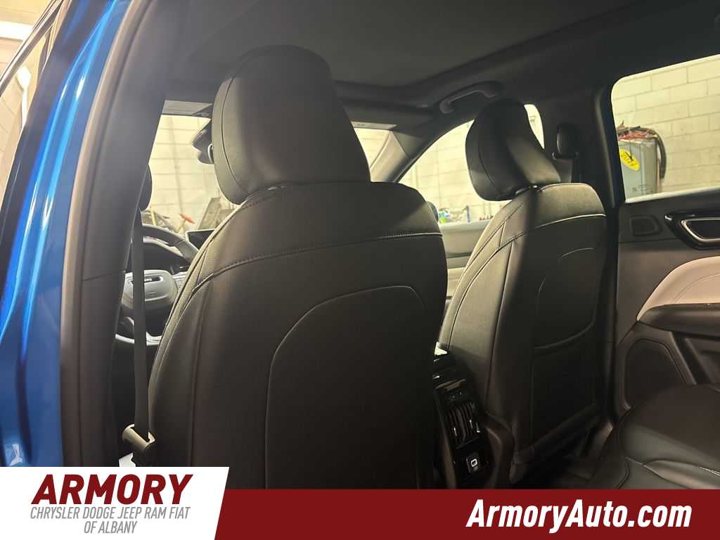 Thumbnail: 2026 Jeep Compass - 23