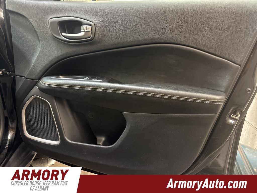 Thumbnail: 2021 Jeep Compass - 34