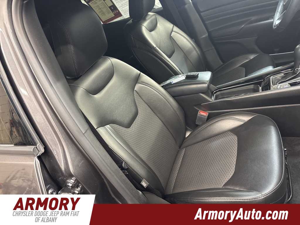 Thumbnail: 2022 Jeep Compass - 36