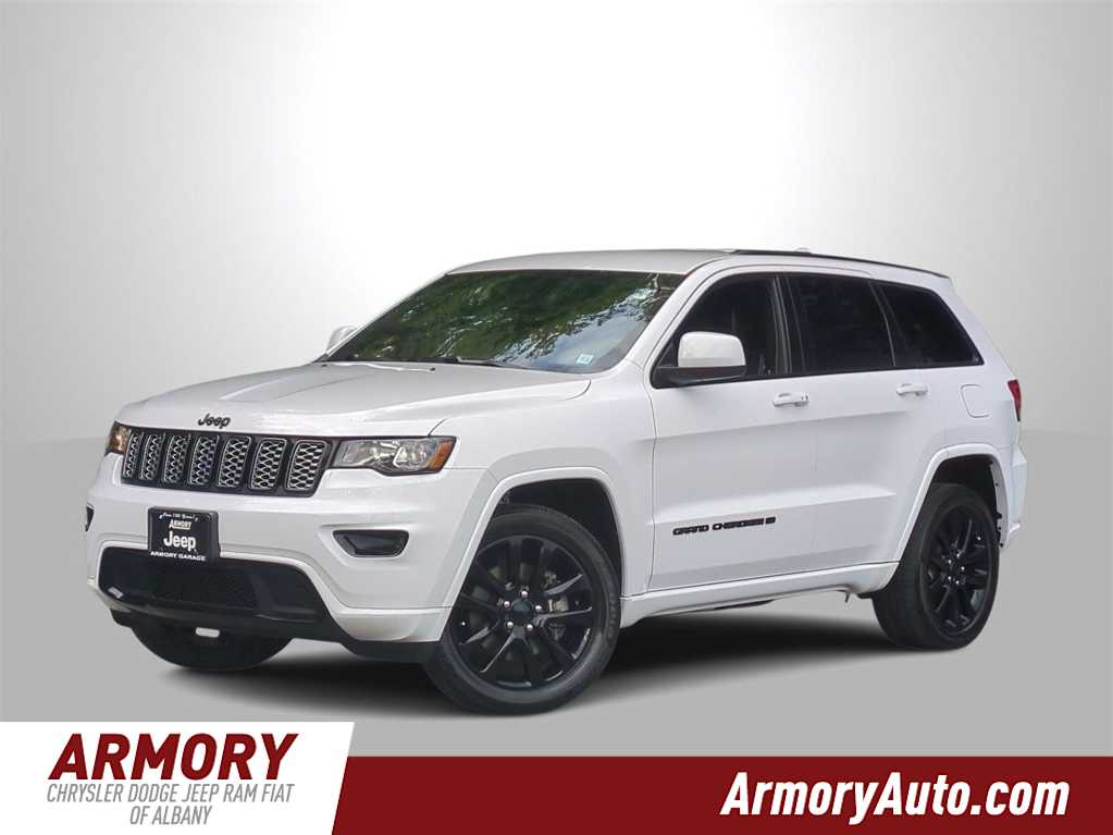 2022 Jeep Grand Cherokee Laredo -
                Albany, NY