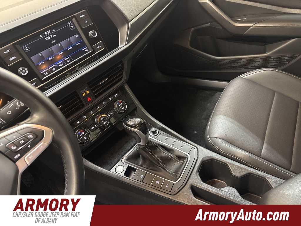 Thumbnail: 2024 Volkswagen Jetta - 13