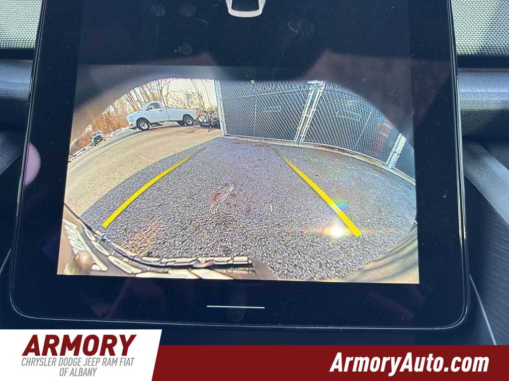 Thumbnail: 2021 Polestar 2 - 19