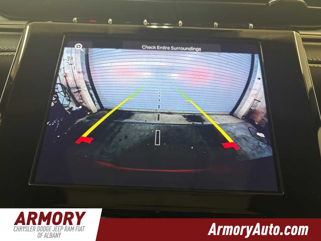 Thumbnail: 2025 Jeep Grand Cherokee - 17