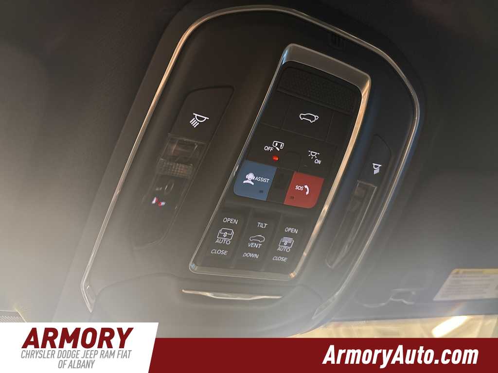 Thumbnail: 2025 Jeep Grand Cherokee - 20