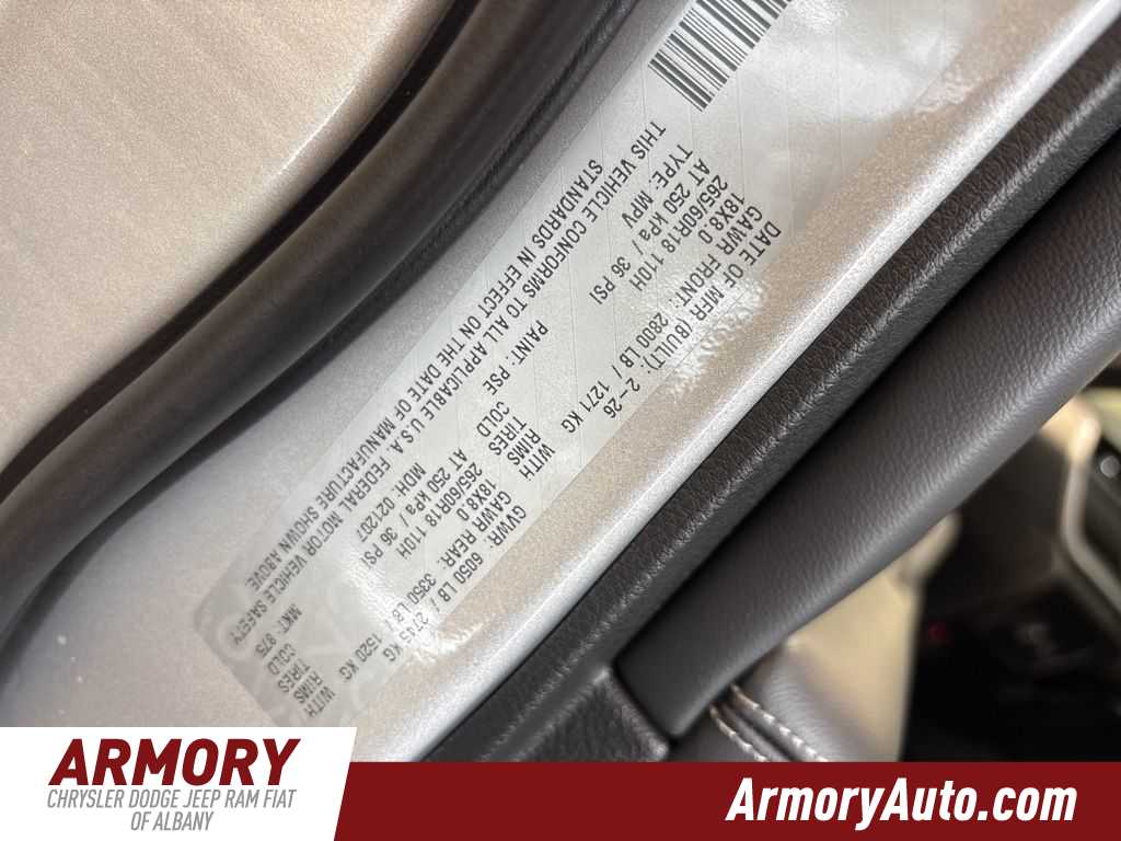 Thumbnail: 2026 Jeep Grand Cherokee - 45