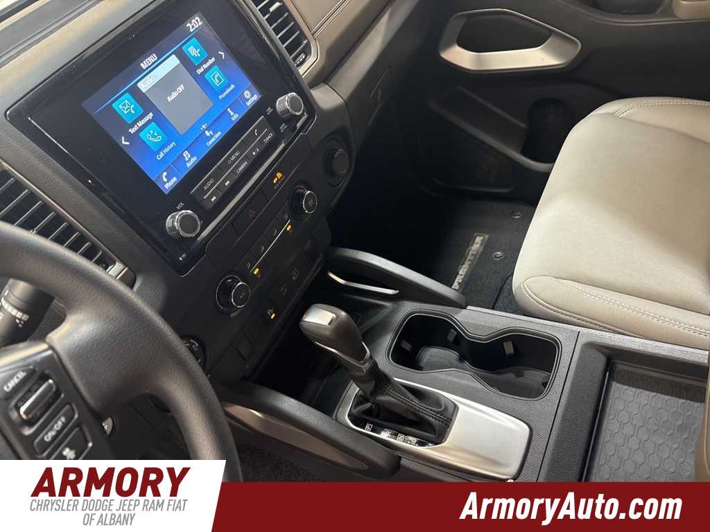 Thumbnail: 2022 Nissan Frontier - 15