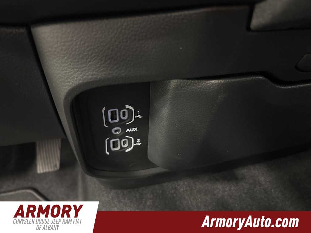 Thumbnail: 2026 RAM 1500 - 19