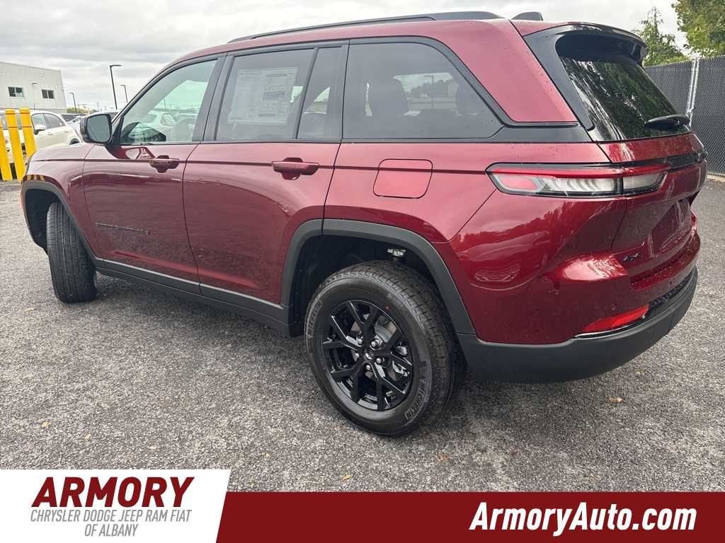 Thumbnail: 2025 Jeep Grand Cherokee - 6