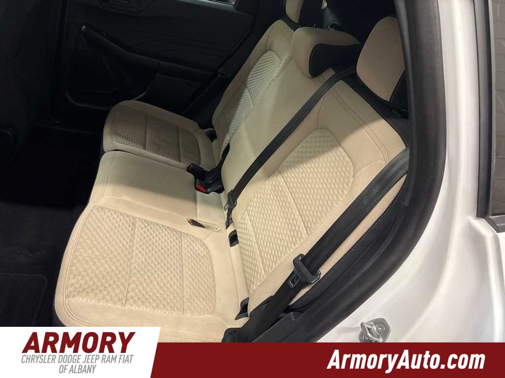 Thumbnail: 2022 Ford Escape - 26