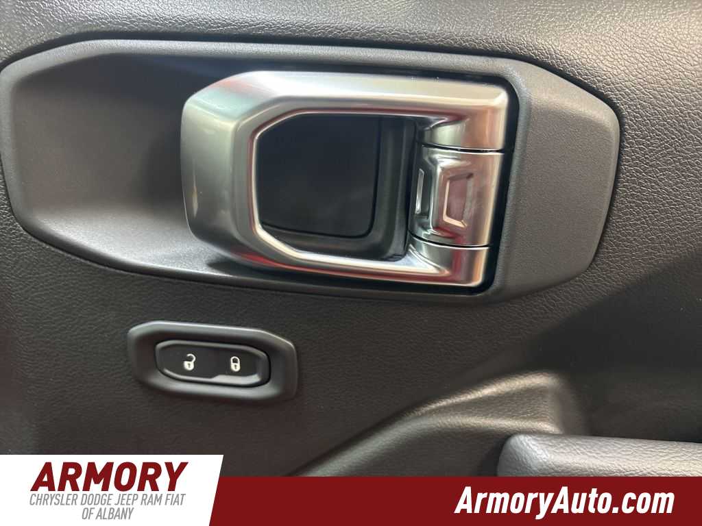 Thumbnail: 2026 Jeep Wrangler - 25