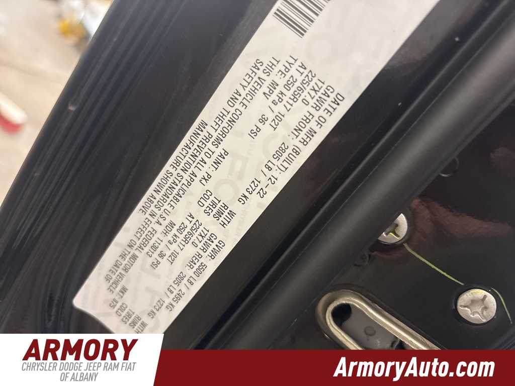 Thumbnail: 2023 Jeep Cherokee - 43