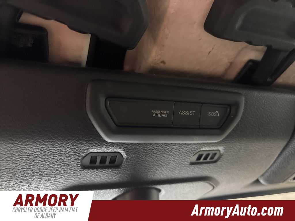 Thumbnail: 2019 Jeep Wrangler - 20