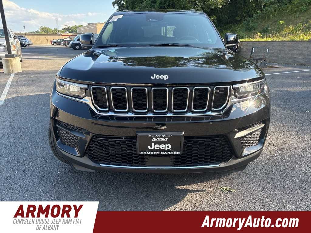Thumbnail: 2025 Jeep Grand Cherokee - 2