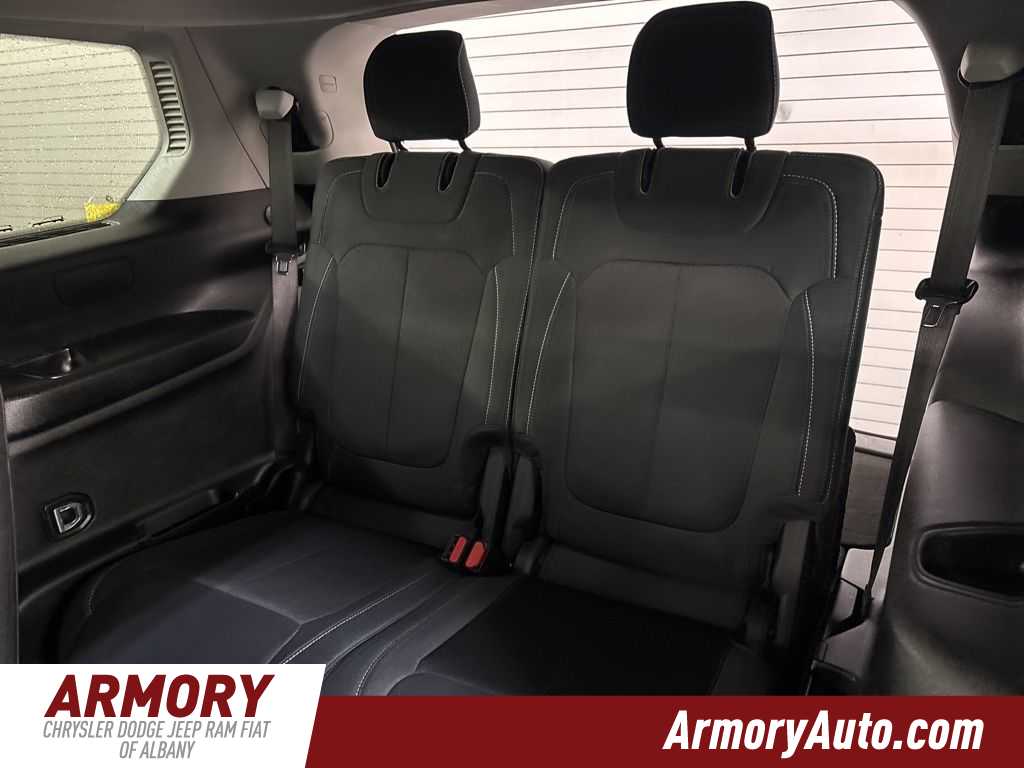 Thumbnail: 2023 Jeep Grand Cherokee L - 27