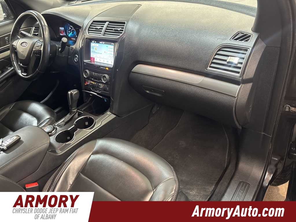 Thumbnail: 2019 Ford Explorer - 45