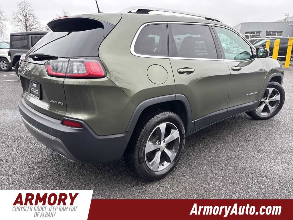 Thumbnail: 2019 Jeep Cherokee - 4
